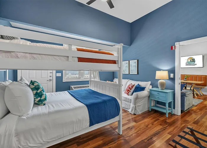 Lake Walk Everywhere 3Br Elkhart Beach Resort