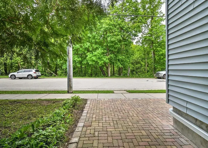 Cozy Unit W/ Patio: Walk To Dining, Lake Elkhart!